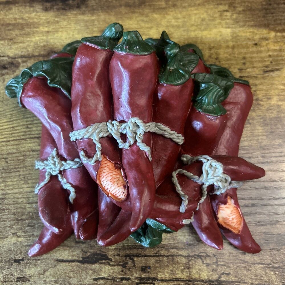 Realistic Resin Vegetable Bundles Bell Chili Peppers Scallions Kitchen Decor Art - Picture 5 of 16